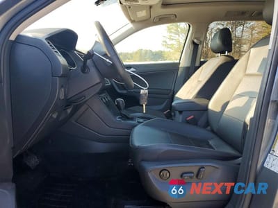 Zdjęcie 7 z 12 samochodu: 2020 VOLKSWAGEN TIGUAN SE VIN:3VV2B7AX5LM038558 - miniatura
