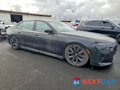 Czwarte zdjęcie samochodu z boku: 2023 BMW 760 XI VIN:WBA33EJ05PCN11130 - miniatura