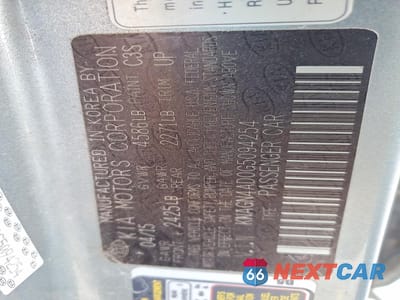 Zdjęcie 12 z 12 samochodu: 2016 KIA OPTIMA HYBRID VIN:KNAGN4AD0G5094254 - miniatura