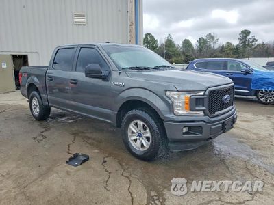 Czwarte zdjęcie samochodu z boku: 2018 FORD F150 SUPERCREW VIN:1FTEW1E58JFB95620 - miniatura