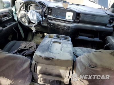 Zdjęcie 8 z 12 samochodu: 2025 CHEVROLET SILVERADO K2500 HEAVY DUTY LT VIN:2GC1KNEY3S1232061 - miniatura