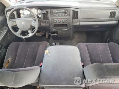 Zdjęcie 8 z 13 samochodu: 2005 DODGE RAM 1500 VIN:1D7HU18N15S122168 - miniatura