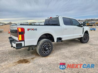Trzecie zdjęcie samochodu z tyłu: 2025 FORD F350 SUPER DUTY VIN:1FT8W3BM3SEC16627 - miniatura