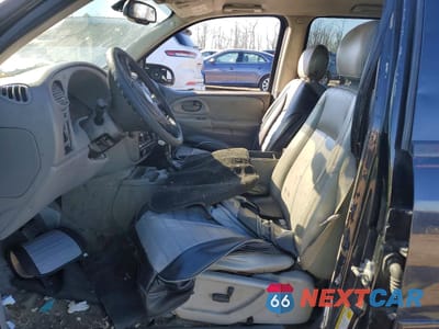 Zdjęcie 7 z 13 samochodu: 2008 CHEVROLET TRAILBLAZER LS VIN:1GNDT13S982235774 - miniatura