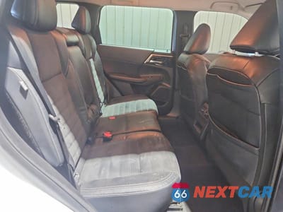 Zdjęcie 11 z 13 samochodu: 2022 MITSUBISHI OUTLANDER SE VIN:JA4J4UA82NZ080354 - miniatura