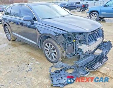 Czwarte zdjęcie samochodu z boku: 2017 AUDI Q7 PREMIUM PLUS VIN:WA1LAAF78HD021780 - miniatura