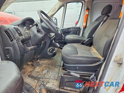 Zdjęcie 7 z 13 samochodu: 2018 RAM PROMASTER 2500 UTILITY / SERVICE VAN VIN:3C6TRVDG0JE147748 - miniatura