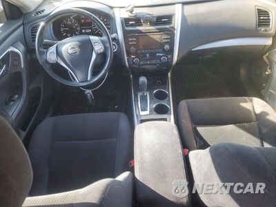 Zdjęcie 8 z 12 samochodu: 2013 NISSAN ALTIMA 2.5 VIN:1N4AL3AP3DC129420 - miniatura
