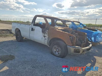 Czwarte zdjęcie samochodu z boku: 2011 FORD F250 SUPER DUTY VIN:1FTBF2AT4BEA73373 - miniatura