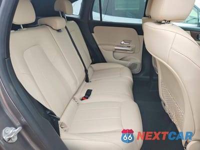 Zdjęcie 10 z 12 samochodu: 2023 MERCEDES-BENZ GLA 250 4MATIC VIN:W1N4N4HB4PJ487491 - miniatura