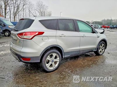 Trzecie zdjęcie samochodu z tyłu: 2015 FORD ESCAPE SE VIN:1FMCU0G99FUA63763 - miniatura