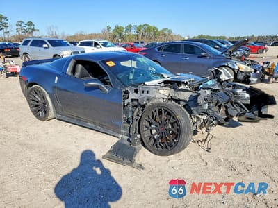 Czwarte zdjęcie samochodu z boku: 2011 CHEVROLET CORVETTE GRAND SPORT VIN:1G1YU2DW2B5108068 - miniatura