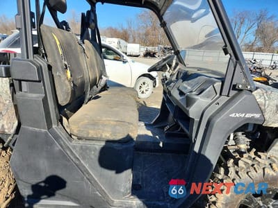 Piąte zdjęcie samochodu w środku: 2023 CFMOTO UFORCE 1000 UTILITY VEHICLE VIN:LCELV1Z27P6007222 - miniatura