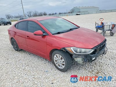 Czwarte zdjęcie samochodu z boku: 2017 HYUNDAI ELANTRA SE VIN:5NPD74LF4HH115736 - miniatura