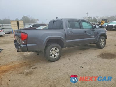 Trzecie zdjęcie samochodu z tyłu: 2023 TOYOTA TACOMA DOUBLE CAB VIN:3TYCZ5AN8PT110719 - miniatura