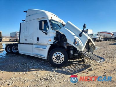 2020 FREIGLINER CASCADIA 125 3AKJGLDR9LDLR2216 - główne zdjęcie licytacji z USA - miniatura