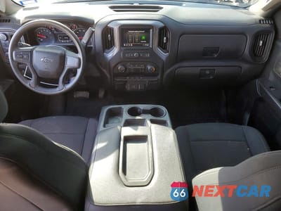 Zdjęcie 8 z 12 samochodu: 2020 CHEVROLET SILVERADO K1500 TRAIL BOSS CUSTOM VIN:3GCPYCEF3LG445709 - miniatura