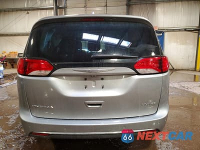 Zdjęcie 6 z 14 samochodu: 2017 CHRYSLER PACIFICA LIMITED VIN:2C4RC1GGXHR669790 - miniatura