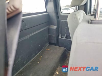 Zdjęcie 10 z 12 samochodu: 2008 DODGE DAKOTA ST VIN:1D7HE22K98S611374 - miniatura