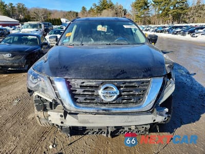 Piąte zdjęcie samochodu w środku: 2019 NISSAN PATHFINDER S VIN:5N1DR2MM7KC644933 - miniatura
