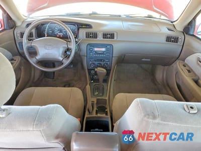 Zdjęcie 8 z 11 samochodu: 1999 TOYOTA CAMRY VIN:JT2BG28K5X0340561 - miniatura