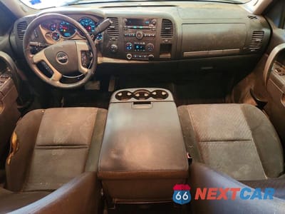 Zdjęcie 8 z 11 samochodu: 2011 GMC SIERRA K1500 SLE VIN:3GTP2VE36BG151514 - miniatura