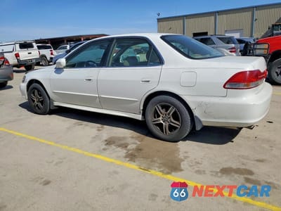 Drugie zdjęcie samochodu z przodu: 2002 HONDA ACCORD EX VIN:1HGCG165X2A052199 - miniatura