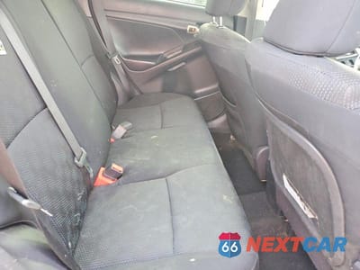 Zdjęcie 11 z 12 samochodu: 2010 TOYOTA MATRIX S VIN:2T1KE4EE1AC038964 - miniatura