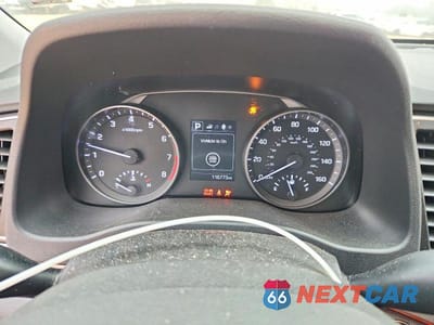 Zdjęcie 9 z 13 samochodu: 2017 HYUNDAI ELANTRA VALUE EDITION VIN:KMHD84LFXHU240674 - miniatura