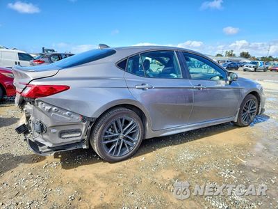 Trzecie zdjęcie samochodu z tyłu: 2025 TOYOTA CAMRY XSE VIN:4T1DBADK1SU509759 - miniatura