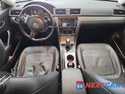 Zdjęcie 8 z 11 samochodu: 2015 VOLKSWAGEN PASSAT SE VIN:1VWBV7A38FC021128 - miniatura