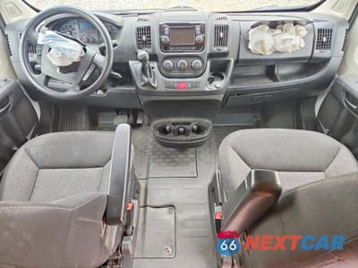 Zdjęcie 8 z 13 samochodu: 2017 RAM PROMASTER 2500 2500 HIGH VIN:3C6TRVDG5HE547198 - miniatura