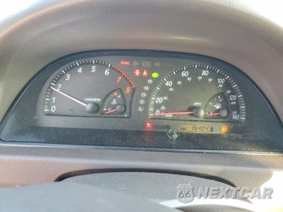 Zdjęcie 9 z 11 samochodu: 2004 TOYOTA CAMRY LE VIN:JTDBE32K140272444 - miniatura