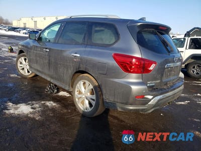 Drugie zdjęcie samochodu z przodu: 2019 NISSAN PATHFINDER SL VIN:5N1DR2MM5KC602096 - miniatura