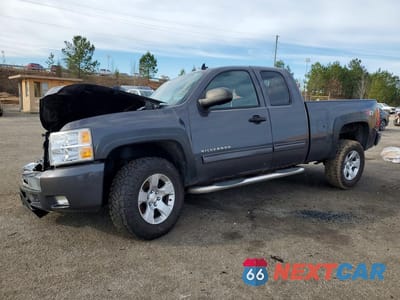 2011 CHEVROLET SILVERADO K1500 LT 1GCRKSE39BZ419981 - główne zdjęcie licytacji z USA - miniatura
