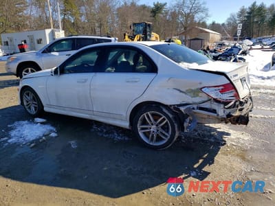 Drugie zdjęcie samochodu z przodu: 2014 MERCEDES-BENZ C 300 4MATIC VIN:WDDGF8ABXER304411 - miniatura