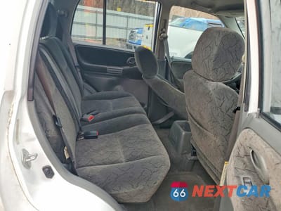 Zdjęcie 10 z 12 samochodu: 2001 CHEVROLET TRACKER LT VIN:2CNBJ634116947351 - miniatura