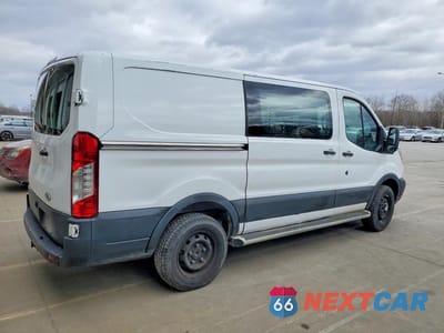 Trzecie zdjęcie samochodu z tyłu: 2019 FORD TRANSIT 250 DELIVERY VAN VIN:1FTYR1YM0KKA55755 - miniatura