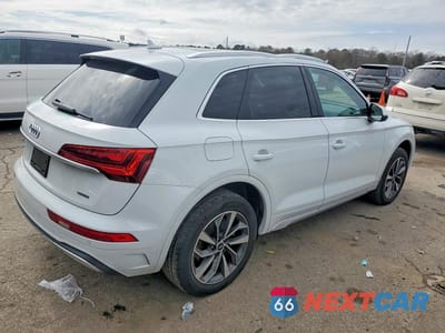 Trzecie zdjęcie samochodu z tyłu: 2021 AUDI Q5 PREMIUM VIN:WA1AAAFY2M2112937 - miniatura