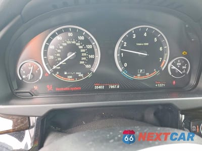 Zdjęcie 9 z 12 samochodu: 2017 BMW X5 XDRIVE35I VIN:5UXKR0C37H0V78076 - miniatura