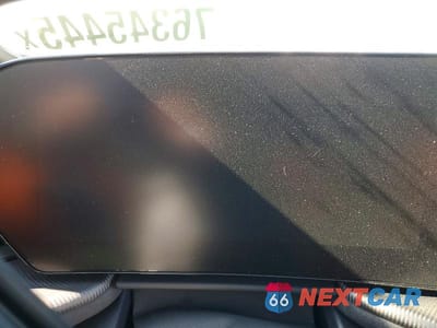 Zdjęcie 9 z 12 samochodu: 2025 AUDI SQ5 PREMIUM PLUS VIN:WA125AGU1S2101378 - miniatura