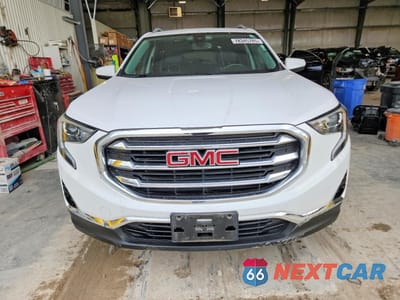Piąte zdjęcie samochodu w środku: 2020 GMC TERRAIN SLT VIN:3GKALVEV4LL141100 - miniatura