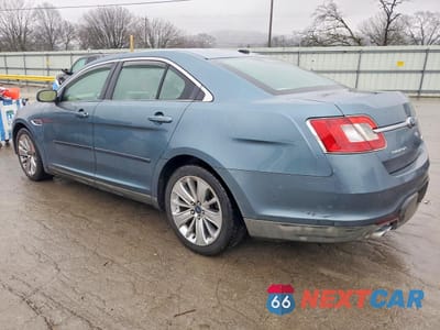 Drugie zdjęcie samochodu z przodu: 2010 FORD TAURUS LIMITED VIN:1FAHP2FW6AG129767 - miniatura