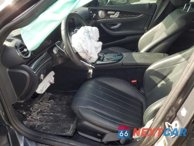 Zdjęcie 7 z 12 samochodu: 2022 MERCEDES-BENZ E 450 4MATIC VIN:W1KZF5KBXNB035924 - miniatura