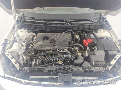 Zdjęcie 11 z 12 samochodu: 2019 NISSAN ALTIMA 2.5 SR VIN:1N4BL4CV0KN319750 - miniatura