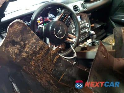 Zdjęcie 8 z 13 samochodu: 2017 FORD MUSTANG VIN:1FA6P8AM8H5237006 - miniatura