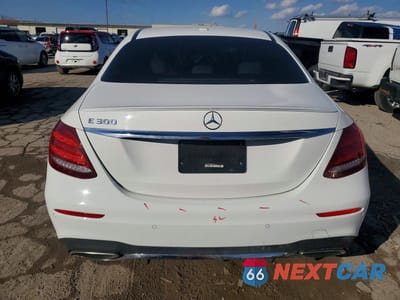 Zdjęcie 6 z 12 samochodu: 2019 MERCEDES-BENZ E 300 VIN:WDDZF4JBXKA600458 - miniatura