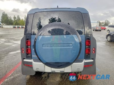 Zdjęcie 6 z 11 samochodu: 2024 LAND ROVER DEFENDER 110 S VIN:SALEJ7EX7R2348552 - miniatura