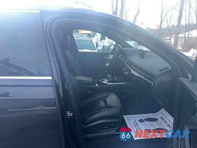 Piąte zdjęcie samochodu w środku: 2018 AUDI Q7 PRESTIGE VIN:WA1VAAF74JD034766 - miniatura
