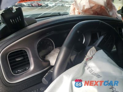 Zdjęcie 9 z 11 samochodu: 2022 DODGE CHARGER SCAT PACK VIN:2C3CDXGJ5NH186571 - miniatura